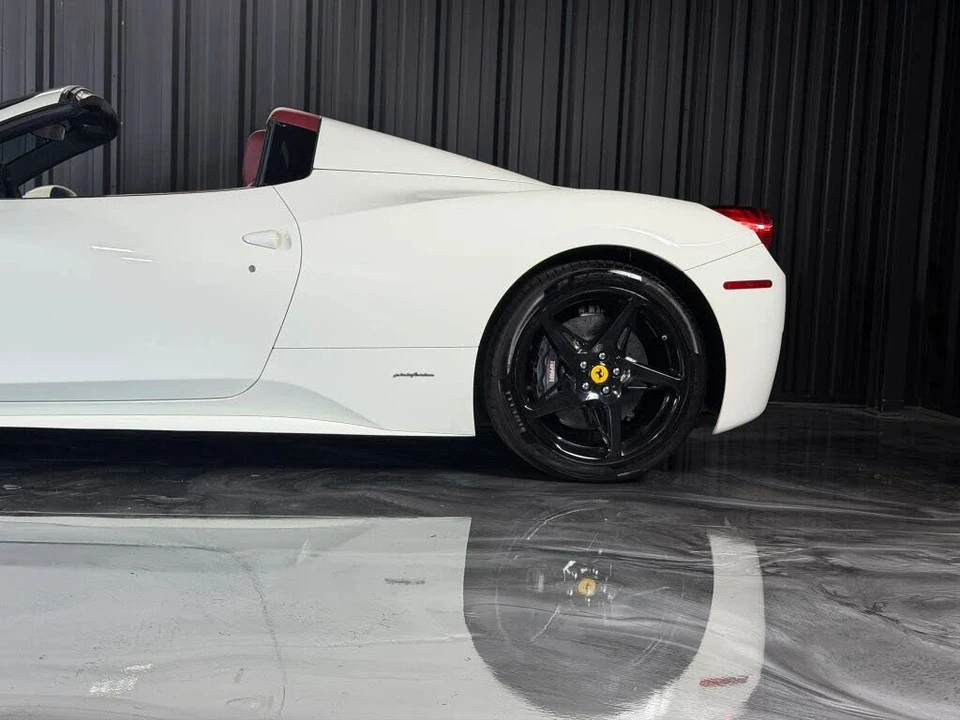 2014 Ferrari 458 Spider - Image 15 of 24
