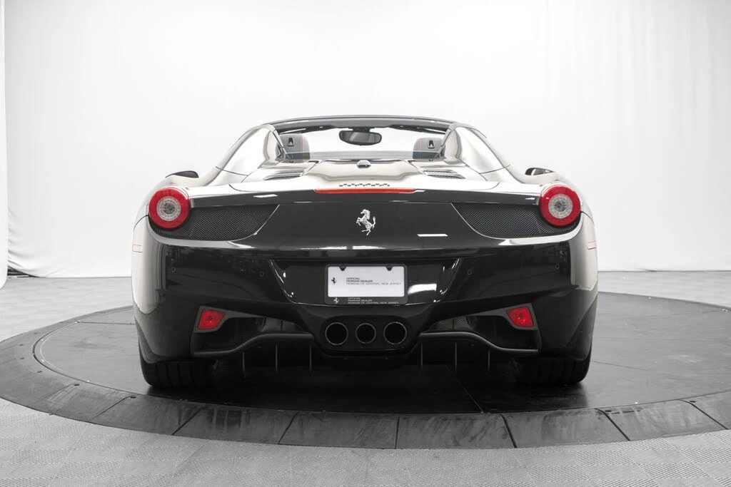 2014 Ferrari 458 Spider - Image 4 of 31