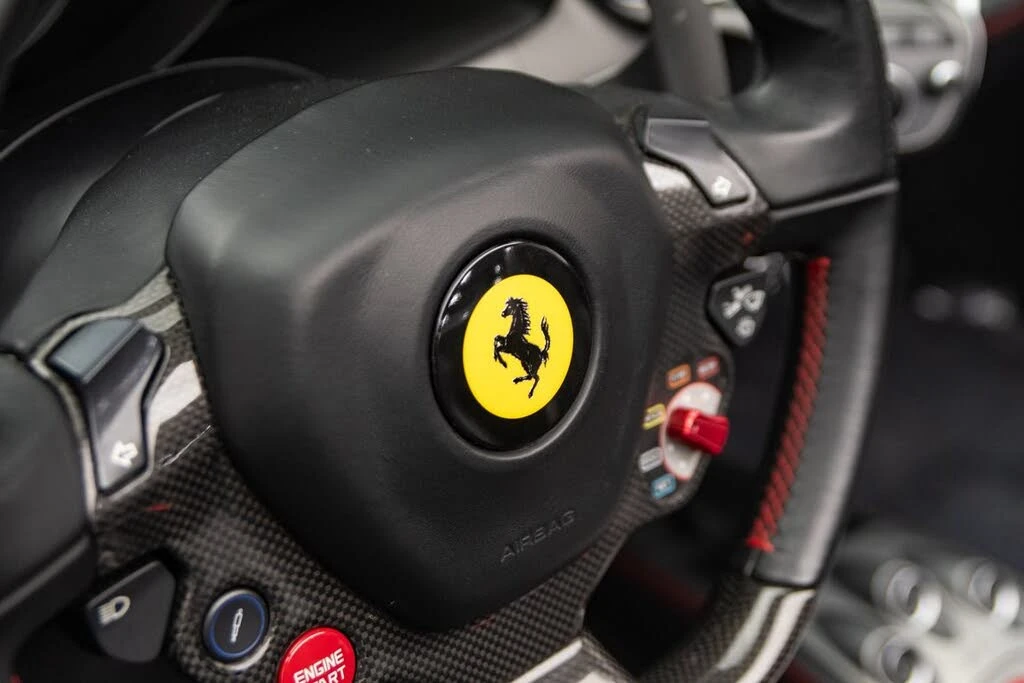 2014 Ferrari 458 Spider - Image 24 of 31