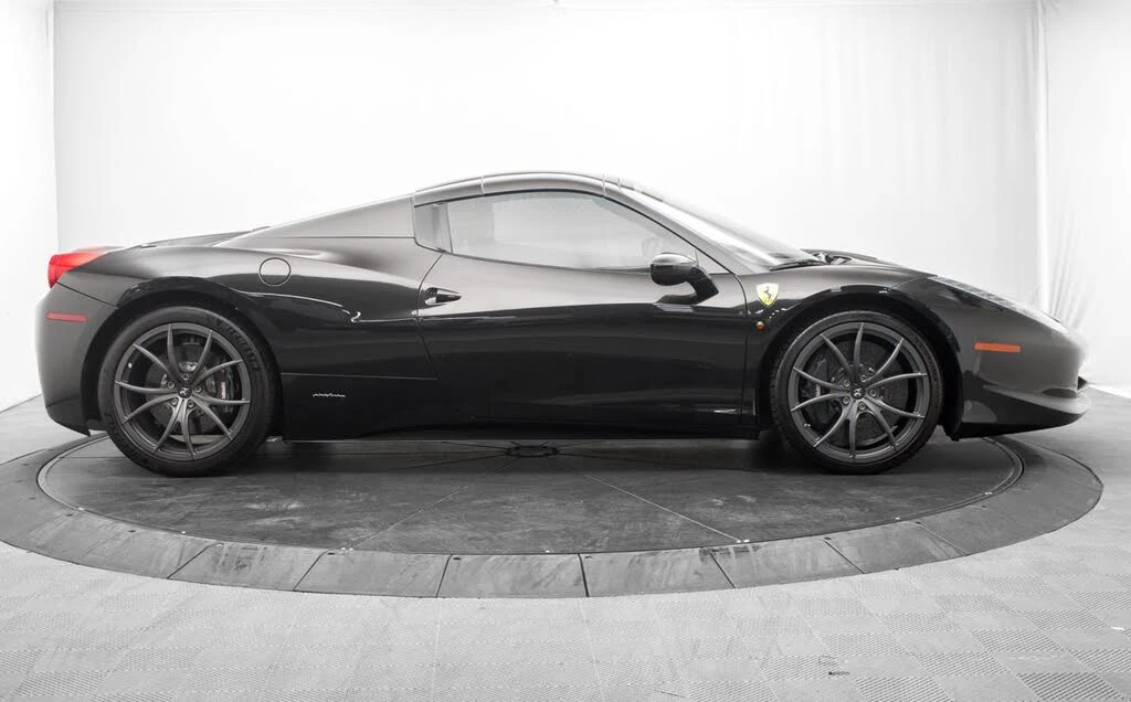 2014 Ferrari 458 Spider - Image 10 of 31