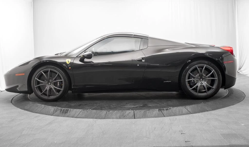 2014 Ferrari 458 Spider - Image 14 of 31