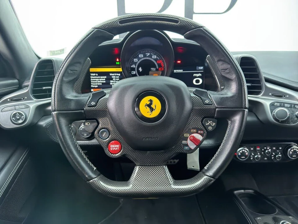 2014 Ferrari 458 Spider - Image 27 of 31