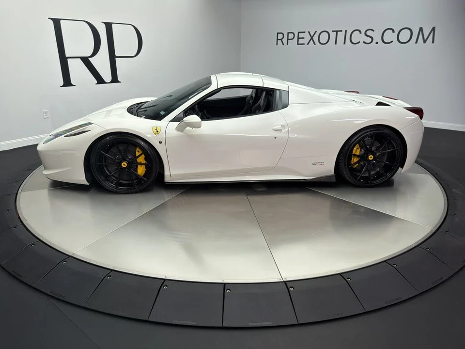 2014 Ferrari 458 Spider - Image 11 of 31