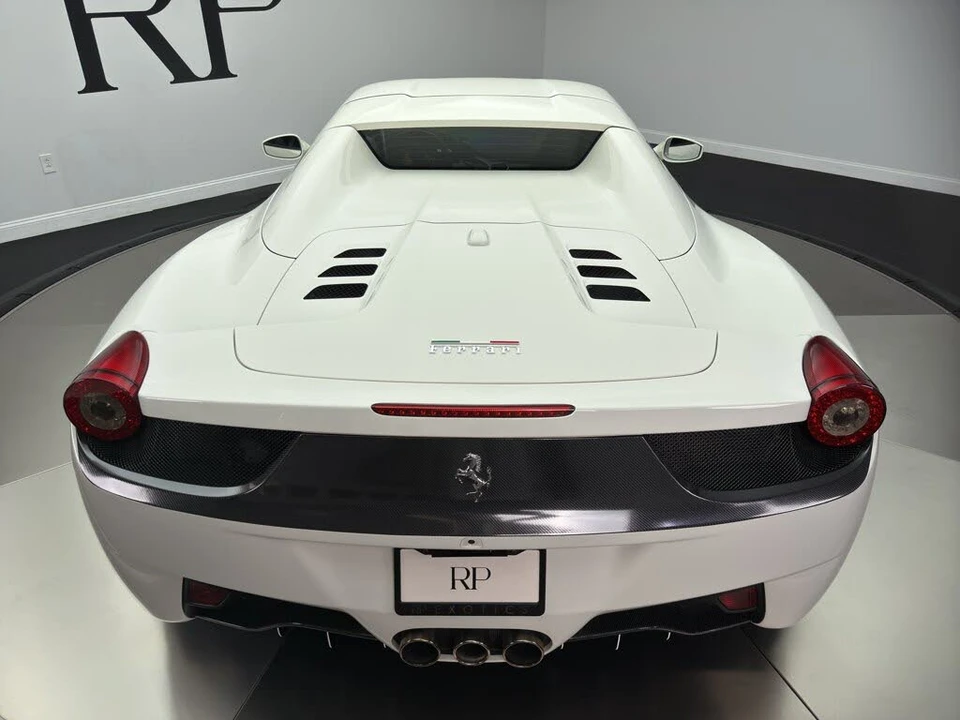 2014 Ferrari 458 Spider - Image 19 of 31