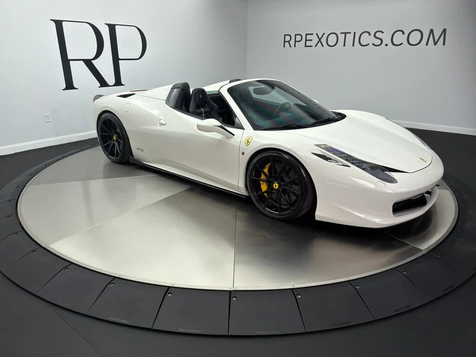 2014 Ferrari 458 Spider - Image 8 of 31