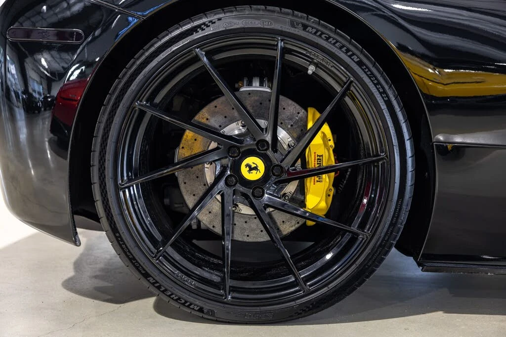 2014 Ferrari 458 Spider - Image 23 of 31