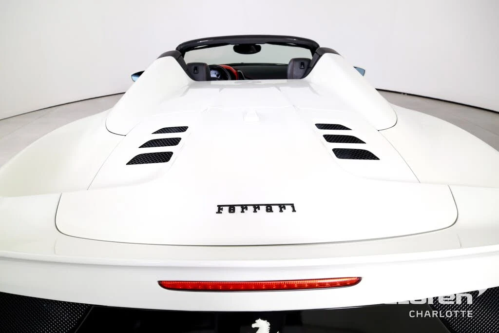 2014 Ferrari 458 Spider - Image 30 of 31