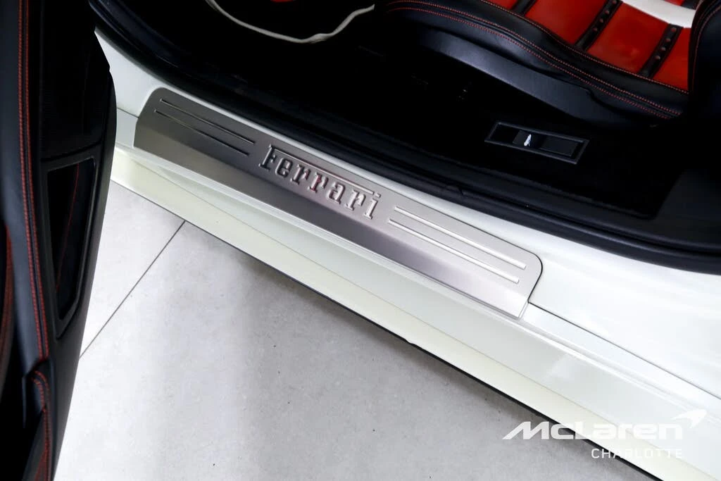 2014 Ferrari 458 Spider - Image 16 of 31