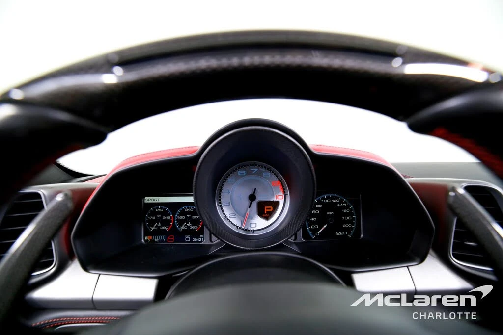 2014 Ferrari 458 Spider - Image 13 of 31
