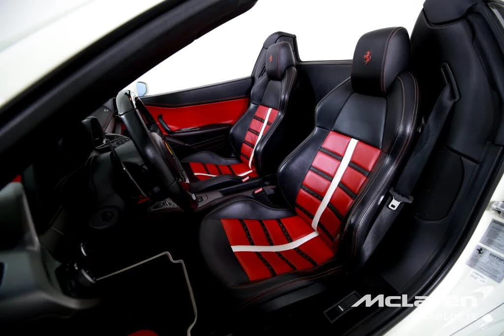 2014 Ferrari 458 Spider - Image 11 of 31