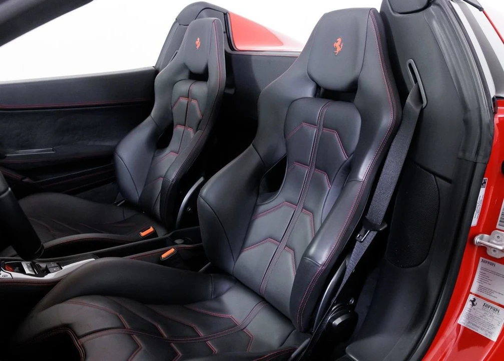 2014 Ferrari 458 Spider - Image 21 of 31