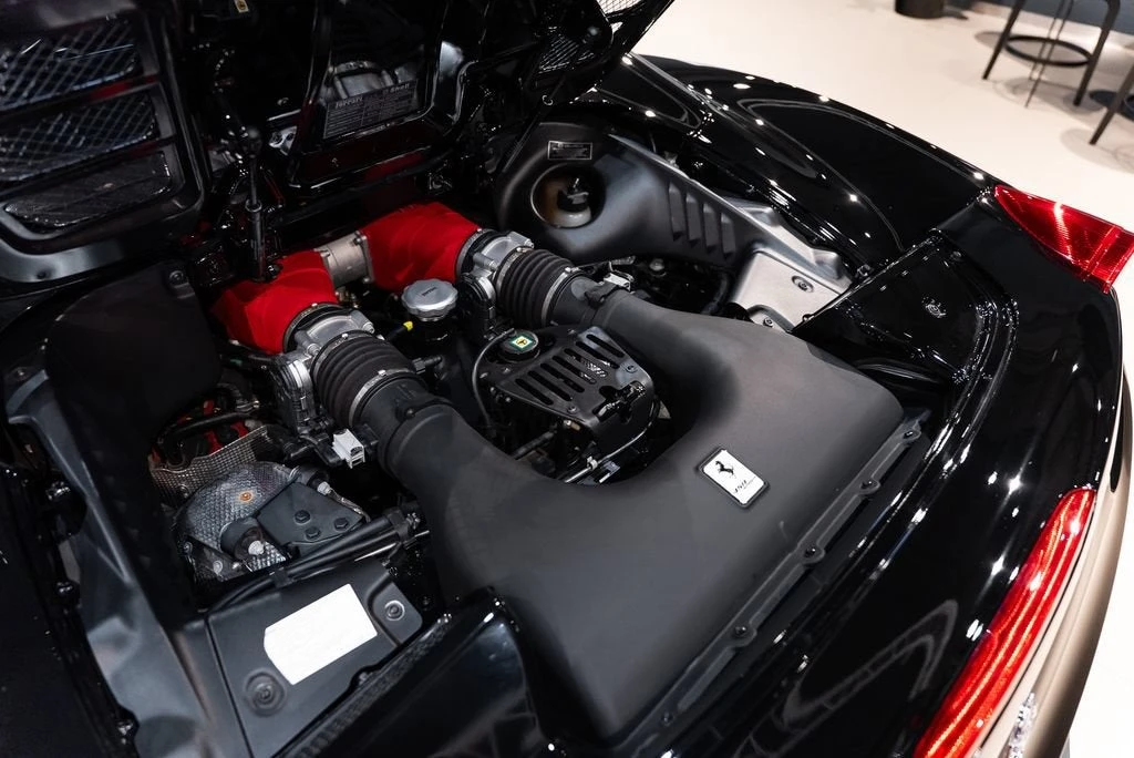 2014 Ferrari 458 Spider - Image 19 of 31