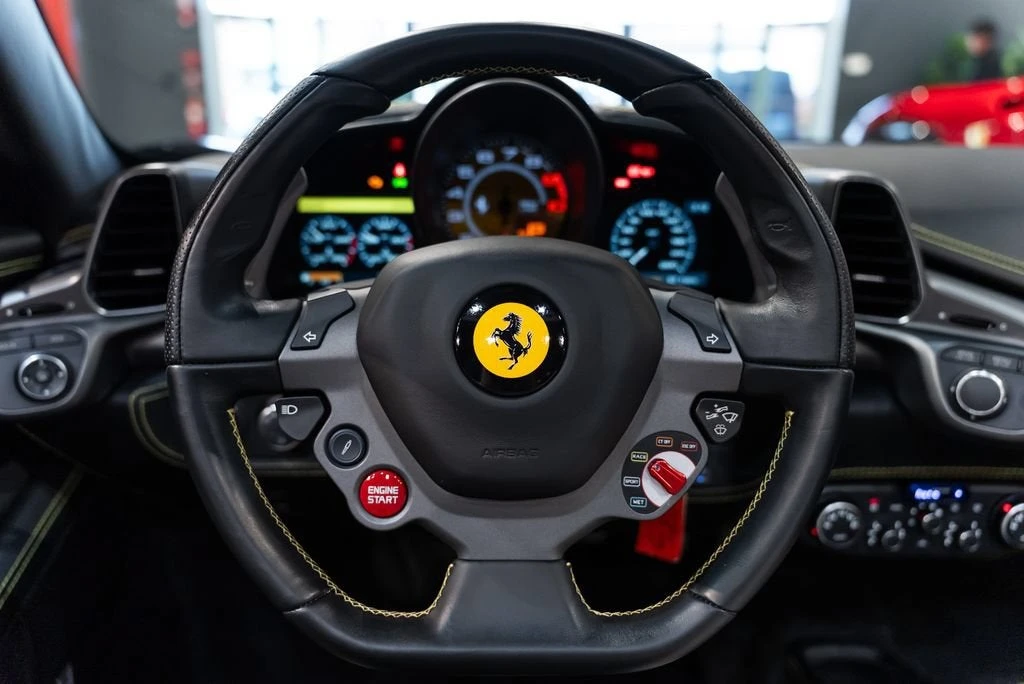 2014 Ferrari 458 Spider - Image 5 of 31