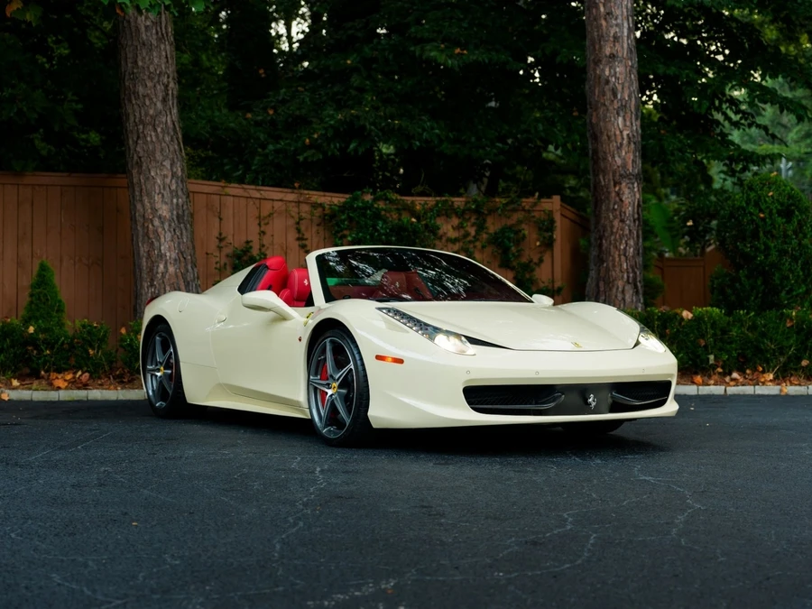 2014 Ferrari 458 Spider - Image 5 of 31