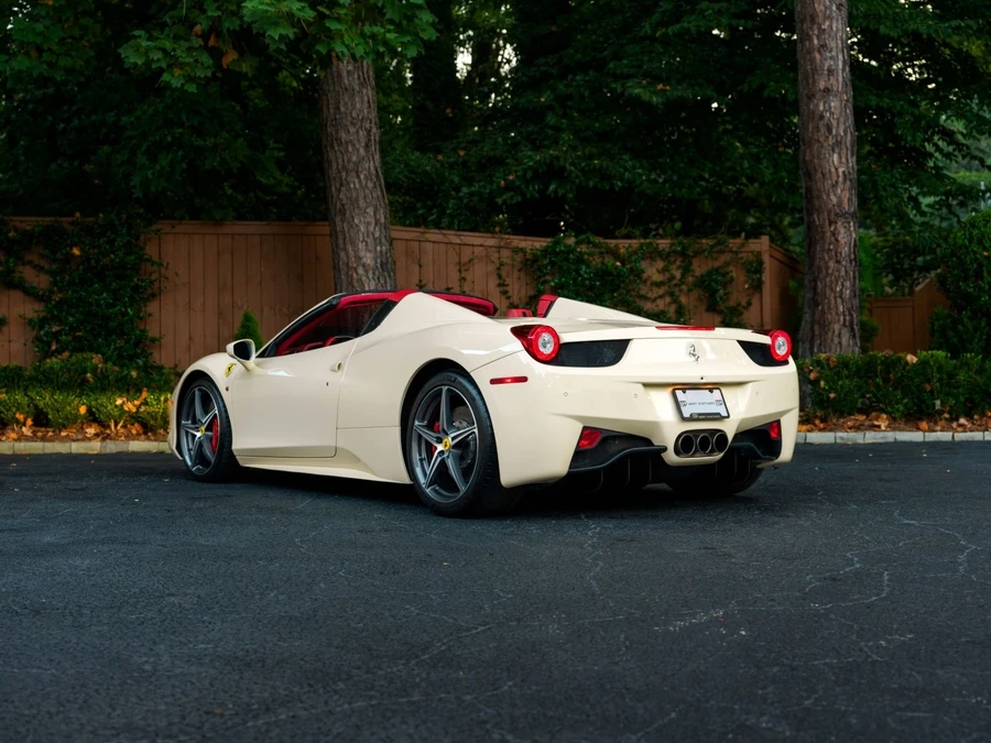 2014 Ferrari 458 Spider - Image 9 of 31