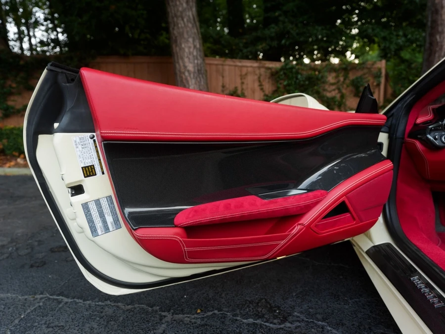 2014 Ferrari 458 Spider - Image 30 of 31