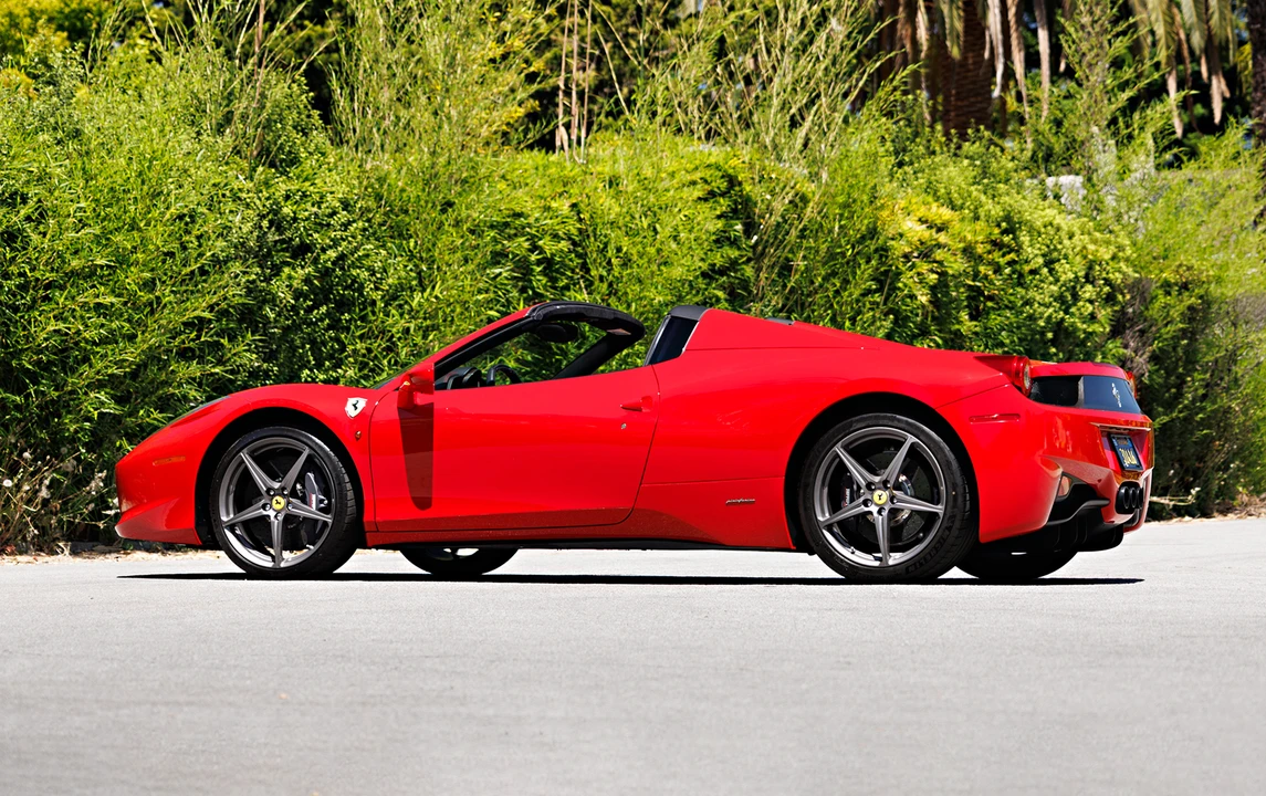 2014 Ferrari 458 Spider - Image 3 of 18