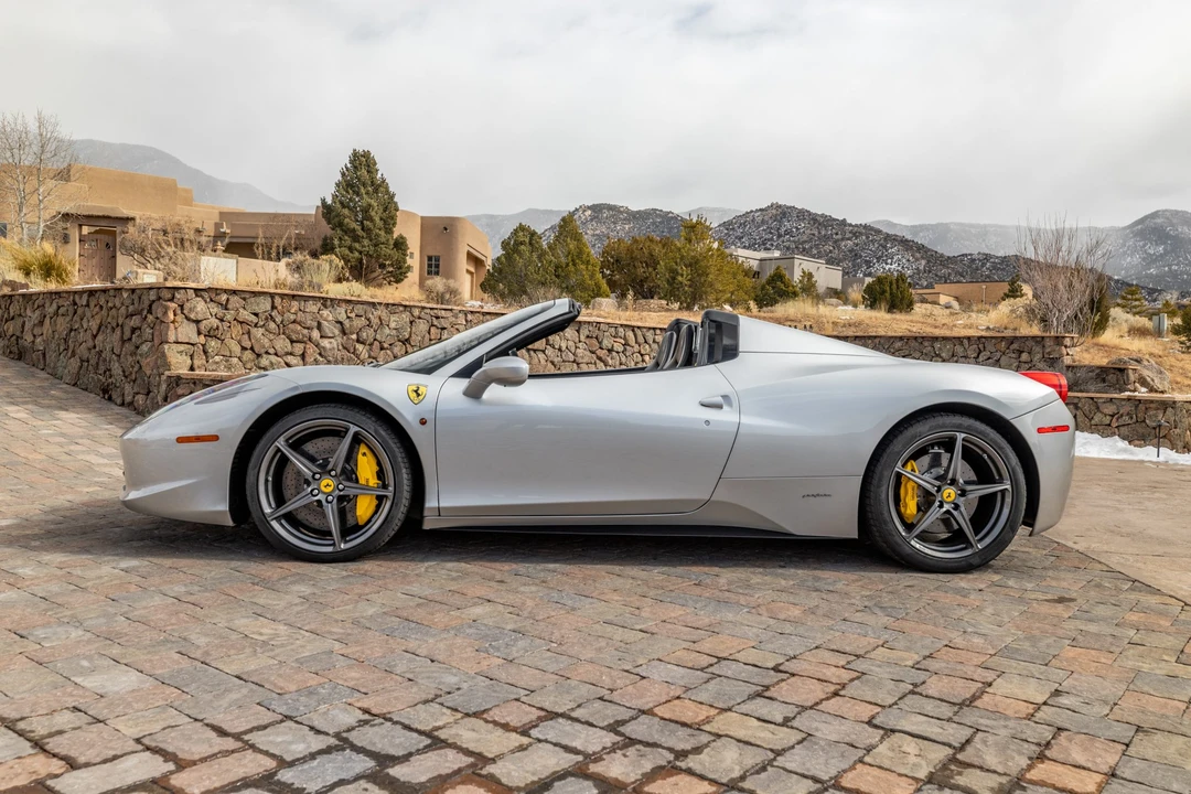 2014 Ferrari 458 Spider - Image 19 of 31