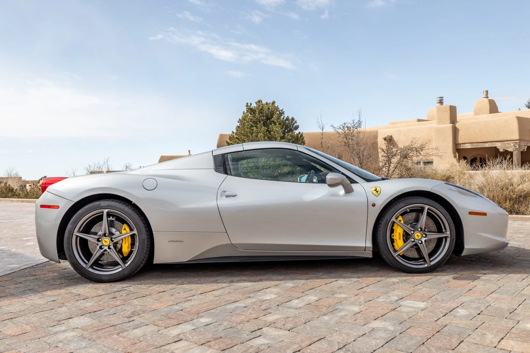 2014 Ferrari 458 Spider - Image 10 of 31