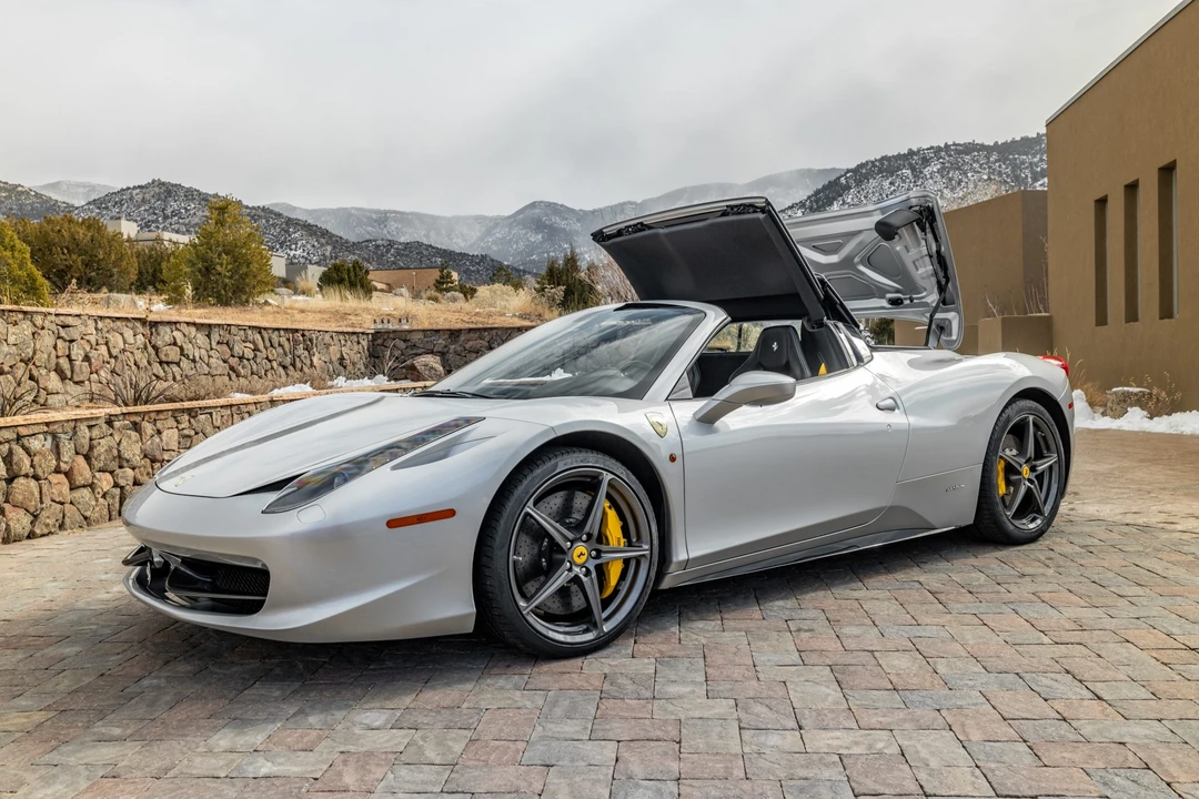 2014 Ferrari 458 Spider - Image 17 of 31