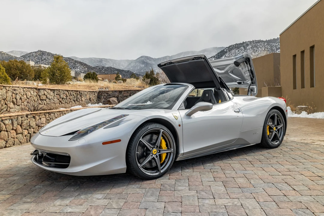 2014 Ferrari 458 Spider - Image 16 of 31