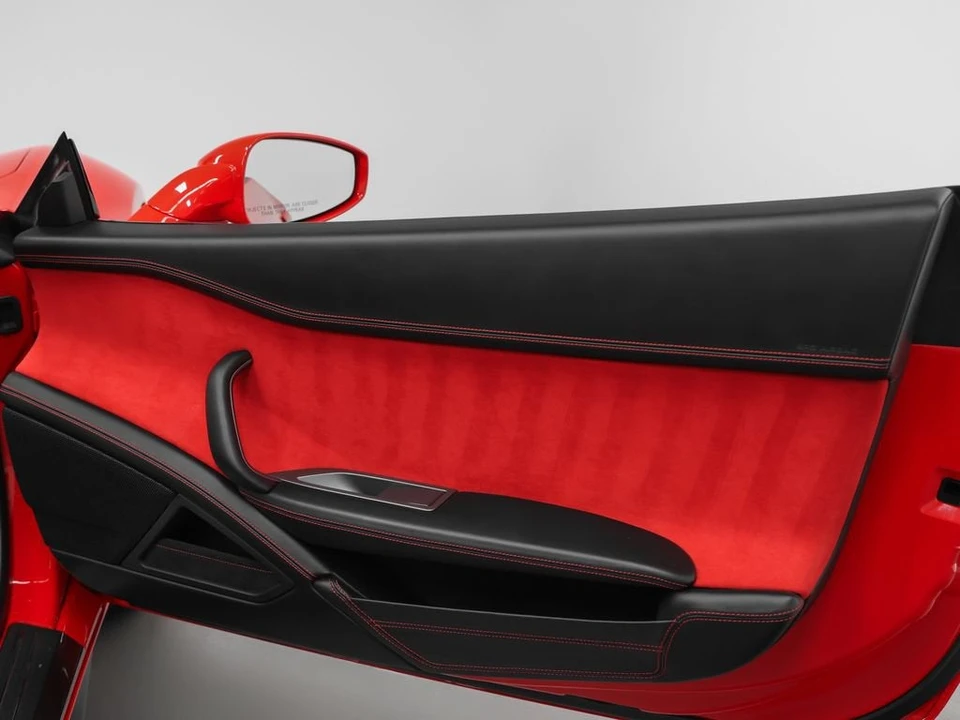 2014 Ferrari 458 Spider - Image 29 of 31