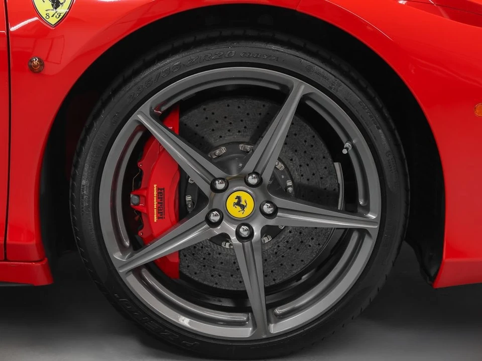 2014 Ferrari 458 Spider - Image 12 of 31