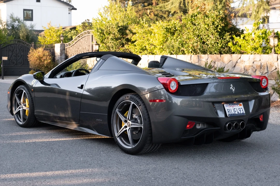 2014 Ferrari 458 Spider - Image 17 of 31
