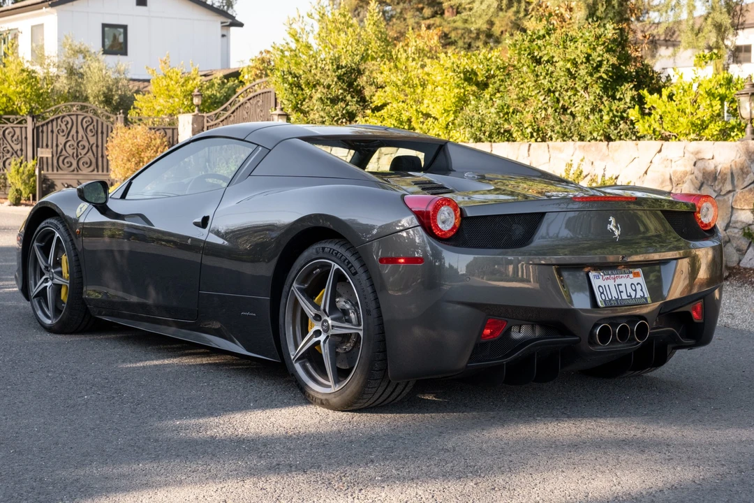 2014 Ferrari 458 Spider - Image 10 of 31