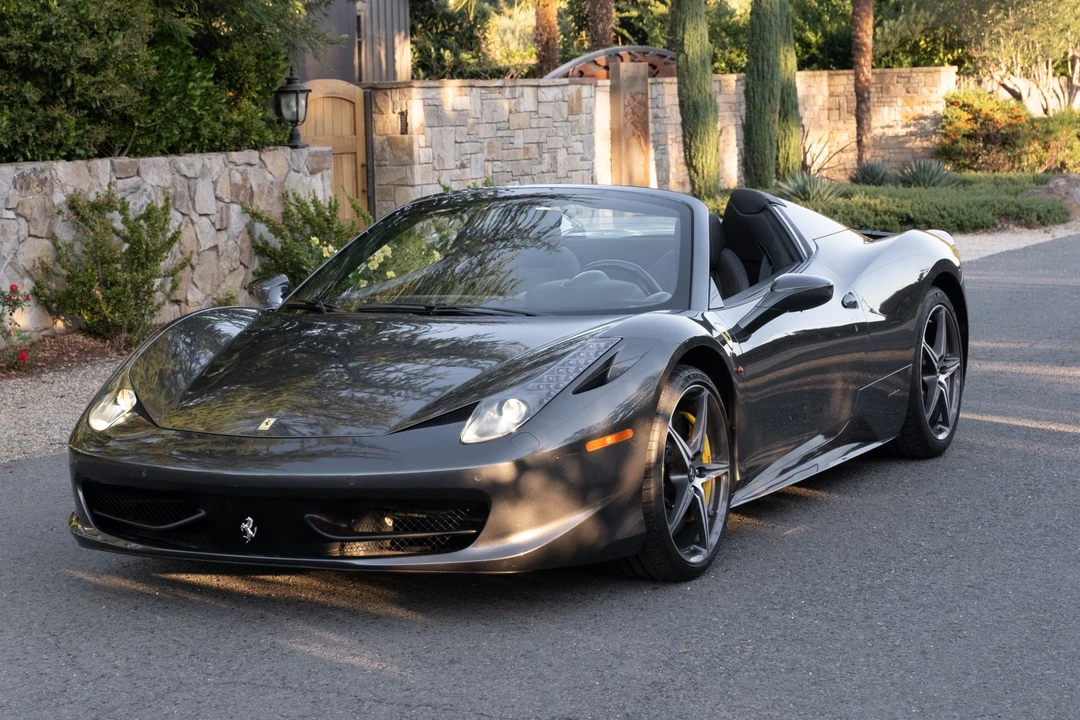 2014 Ferrari 458 Spider - Image 12 of 31