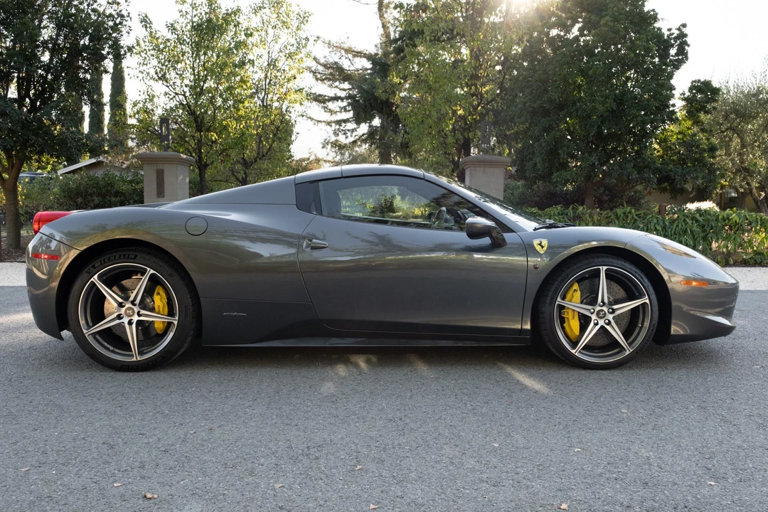 2014 Ferrari 458 Spider - Image 6 of 31