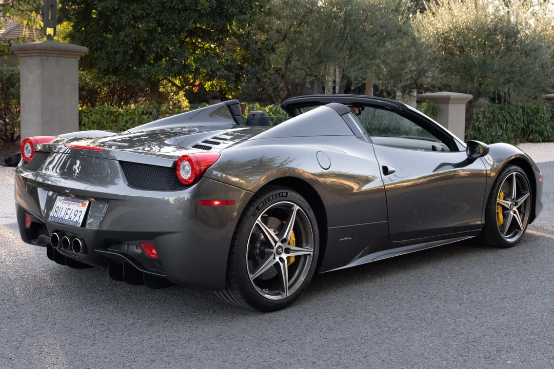 2014 Ferrari 458 Spider - Image 15 of 31