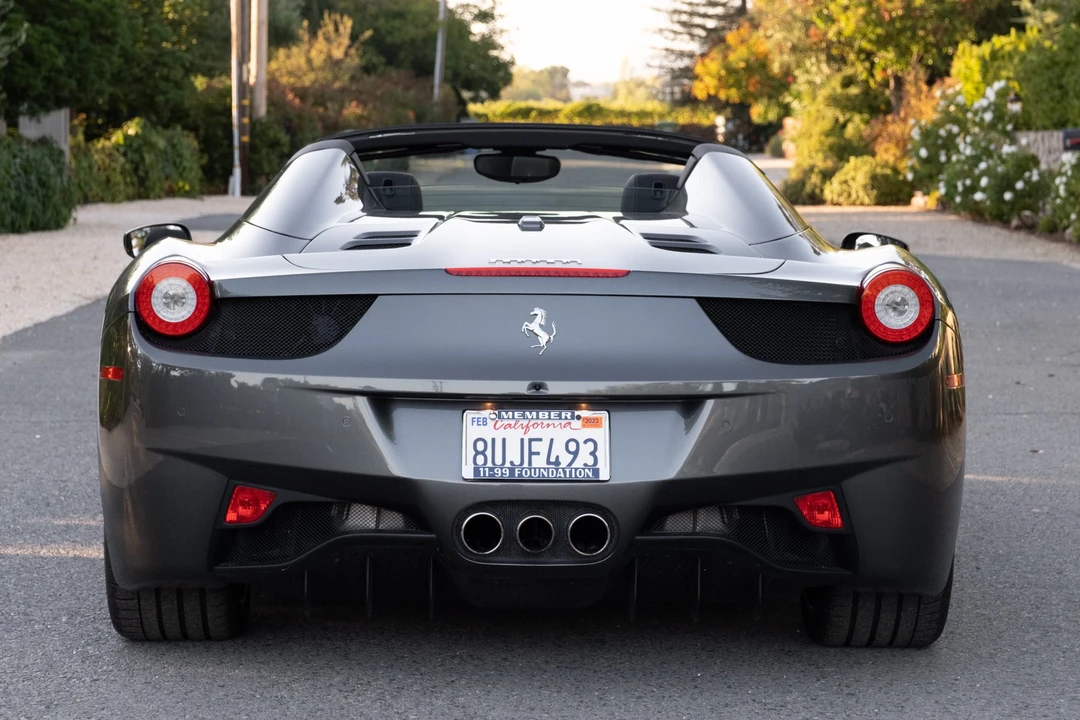 2014 Ferrari 458 Spider - Image 16 of 31
