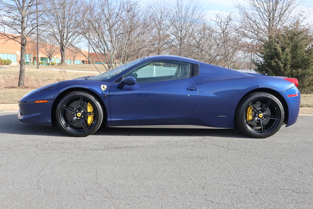 2014 Ferrari 458 Spider - Image 10 of 31