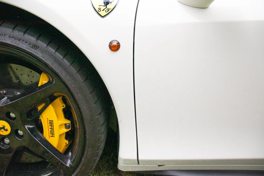 2014 Ferrari 458 Spider - Image 29 of 31