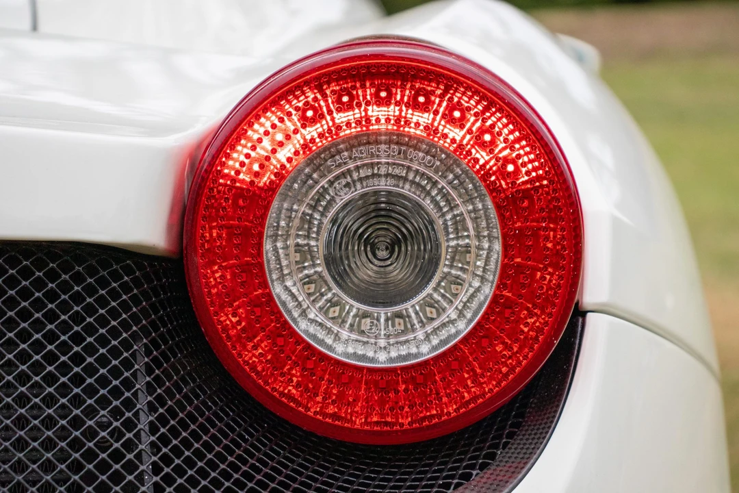 2014 Ferrari 458 Spider - Image 24 of 31