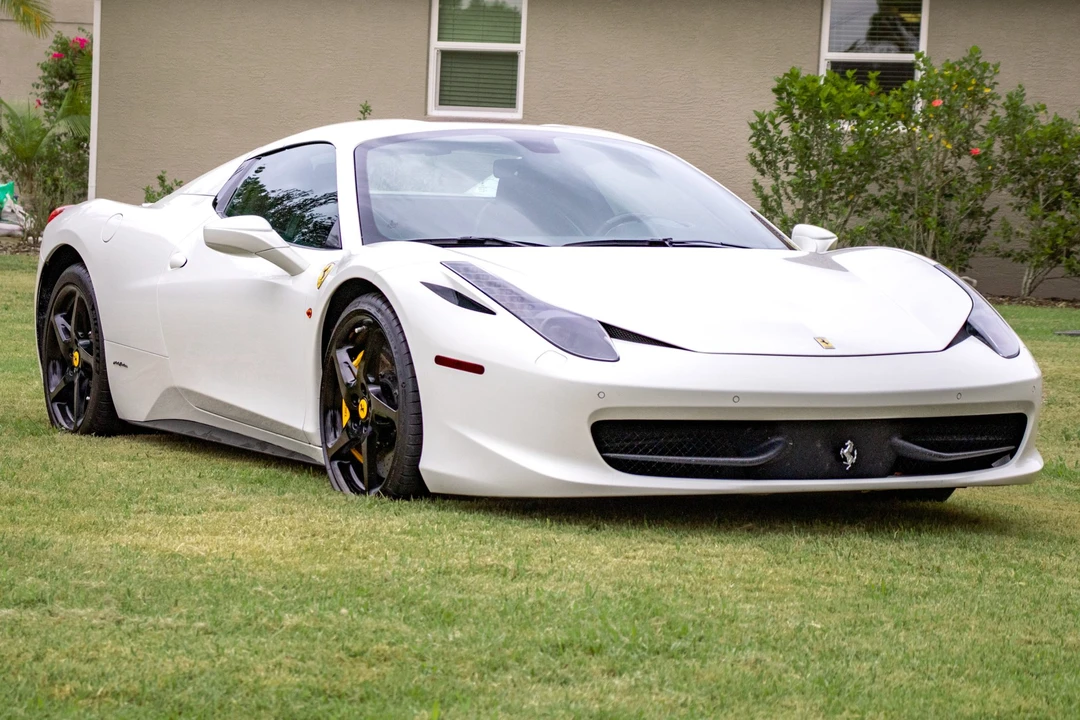 2014 Ferrari 458 Spider - Image 10 of 31