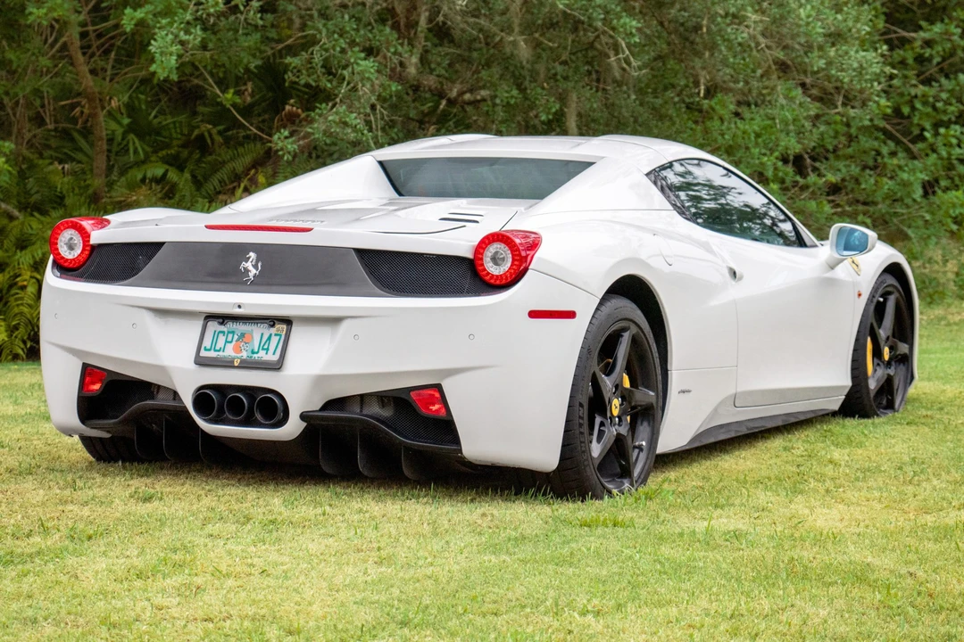 2014 Ferrari 458 Spider - Image 12 of 31