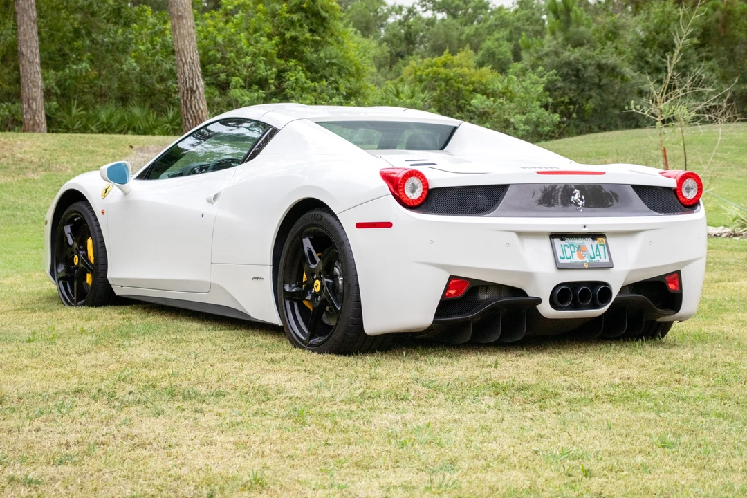 2014 Ferrari 458 Spider - Image 13 of 31