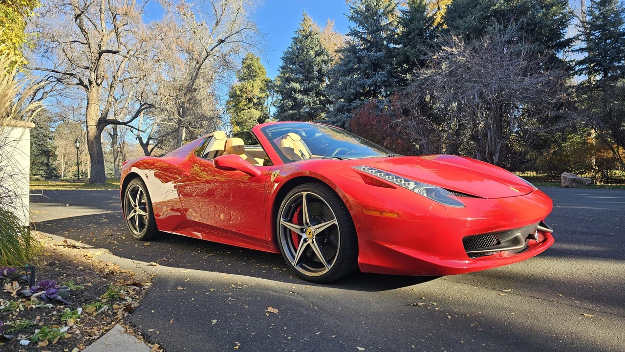 2014 Ferrari 458 Spider - Image 16 of 31