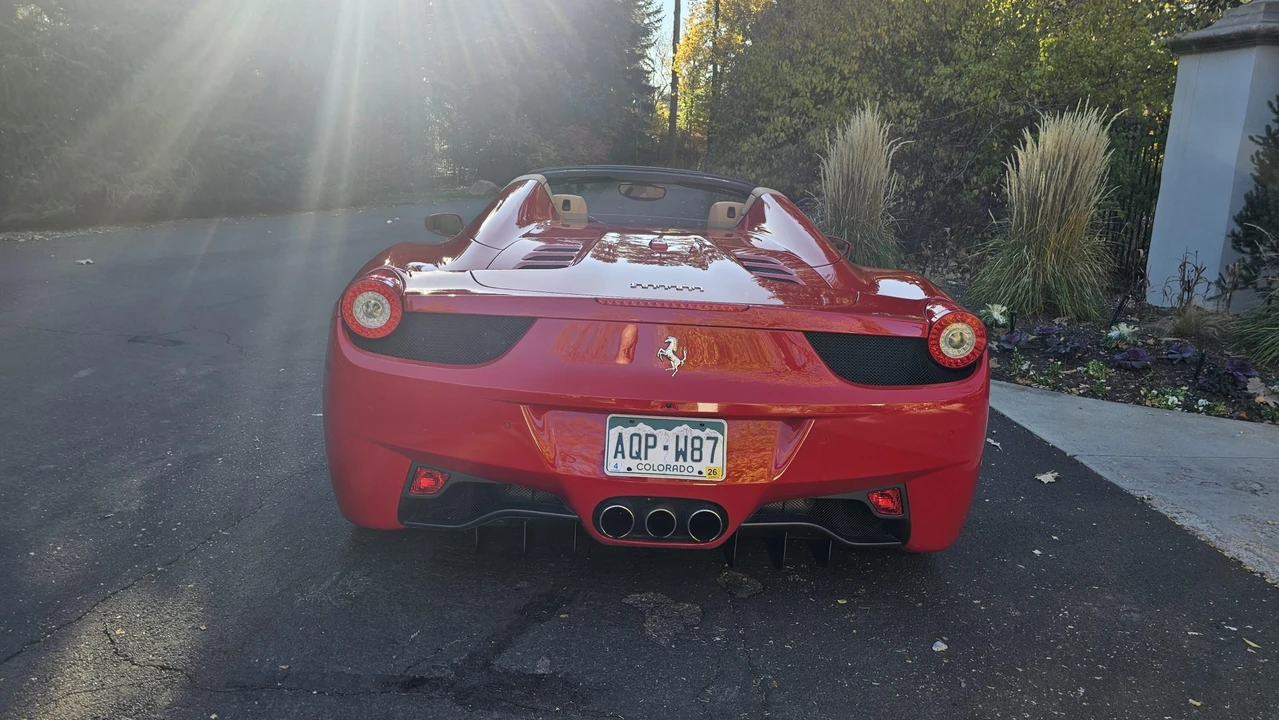 2014 Ferrari 458 Spider - Image 27 of 31