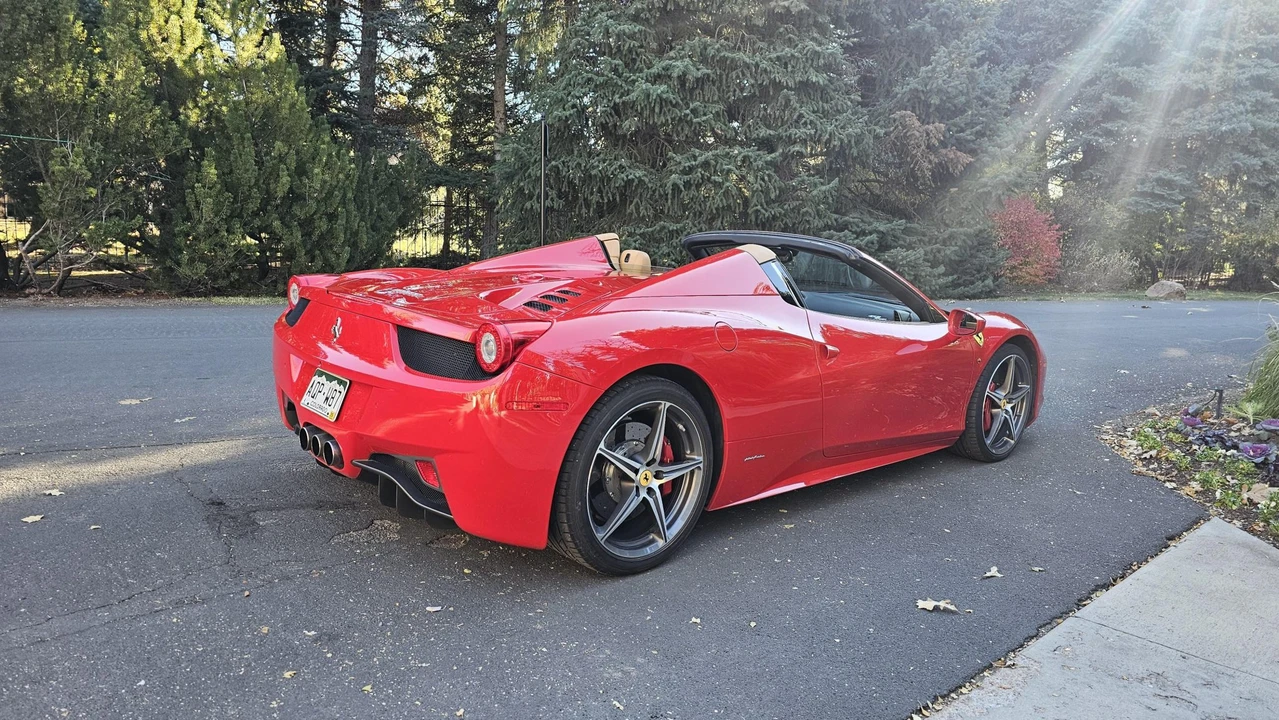 2014 Ferrari 458 Spider - Image 24 of 31