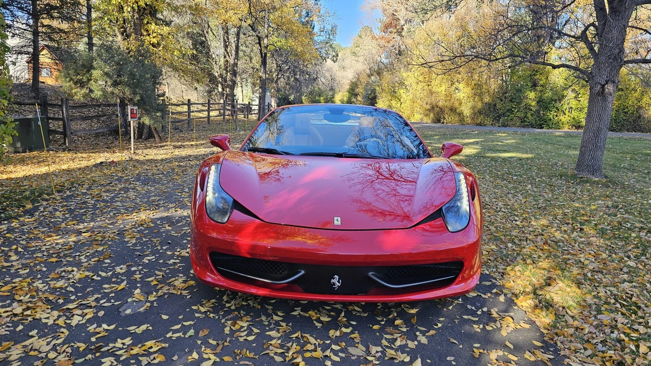 2014 Ferrari 458 Spider - Image 9 of 31