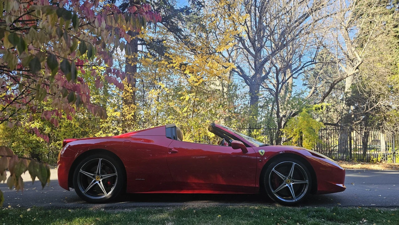 2014 Ferrari 458 Spider - Image 22 of 31