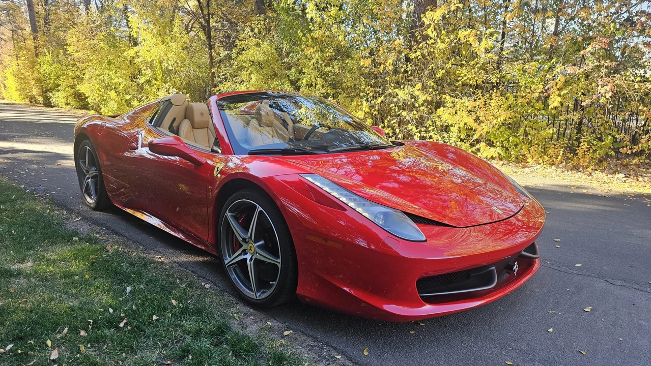 2014 Ferrari 458 Spider - Image 19 of 31
