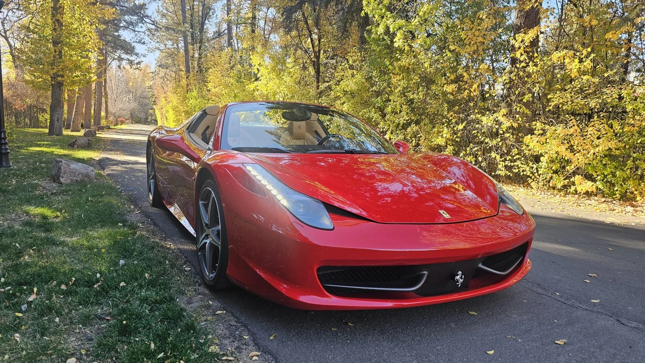 2014 Ferrari 458 Spider - Image 14 of 31