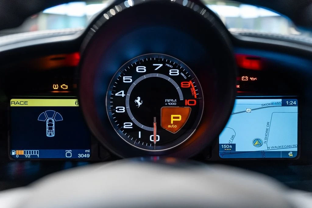 2014 Ferrari 458 Spider - Image 29 of 31
