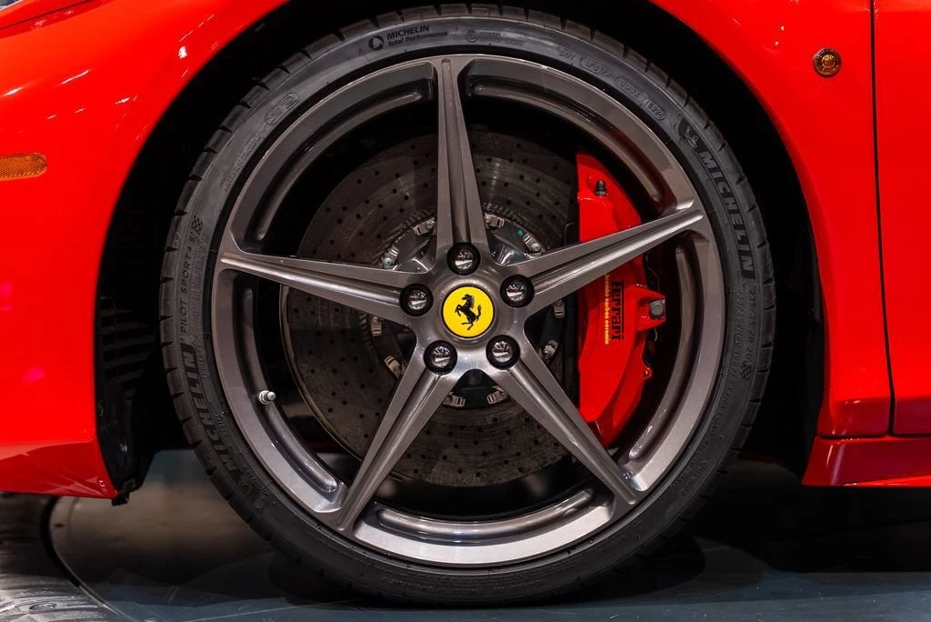 2014 Ferrari 458 Spider - Image 13 of 31