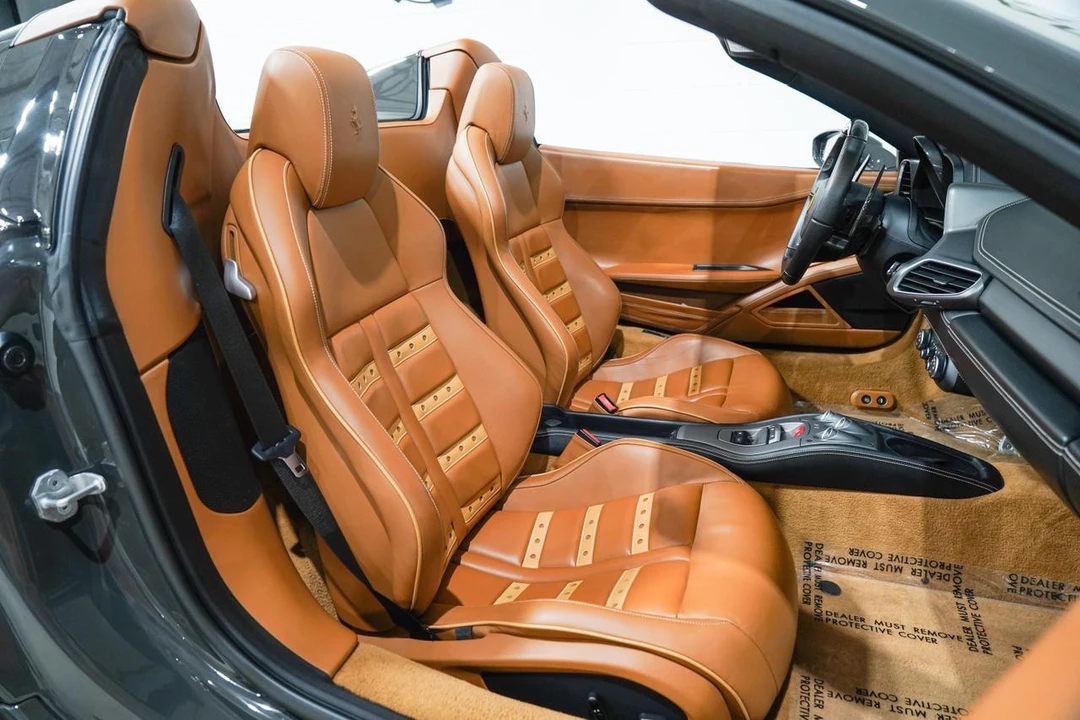 2014 Ferrari 458 Spider - Image 16 of 21