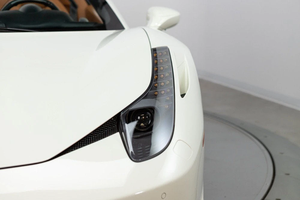2014 Ferrari 458 Spider - Image 29 of 31
